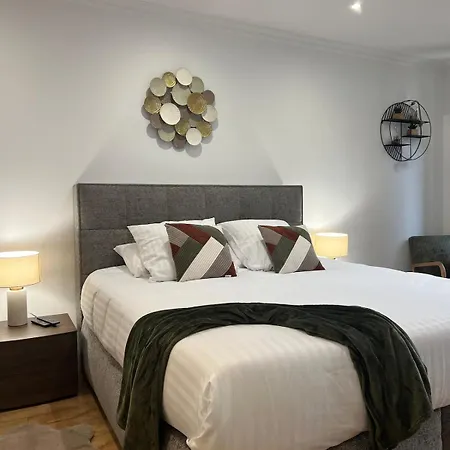 King Size Rue Felix Faure 100 M Palais Et Lägenhet *